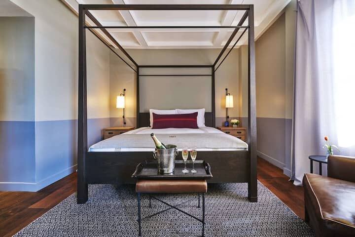 Room 15 of 82