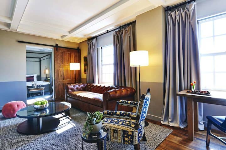 Room 20 of 82